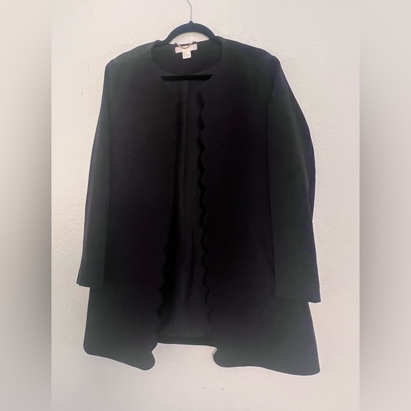 Coat - Picture 1 of 4